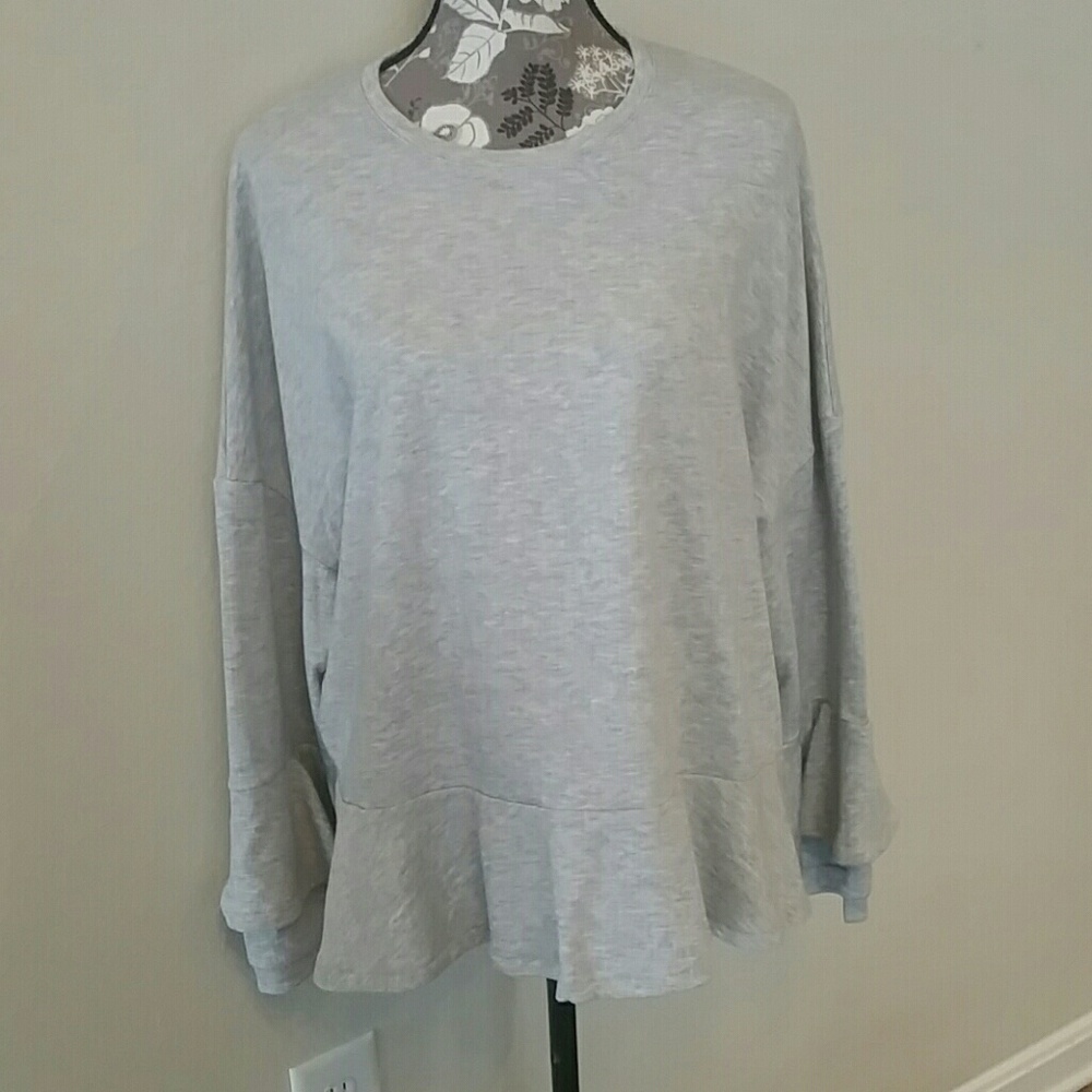 Ruffle detail sweatshirt Gray NWOT